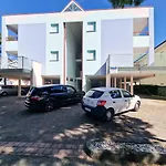 300 Mt From The Apartamento