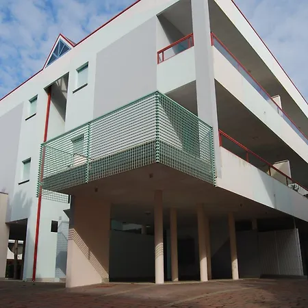 Apartment 300 Mt From The